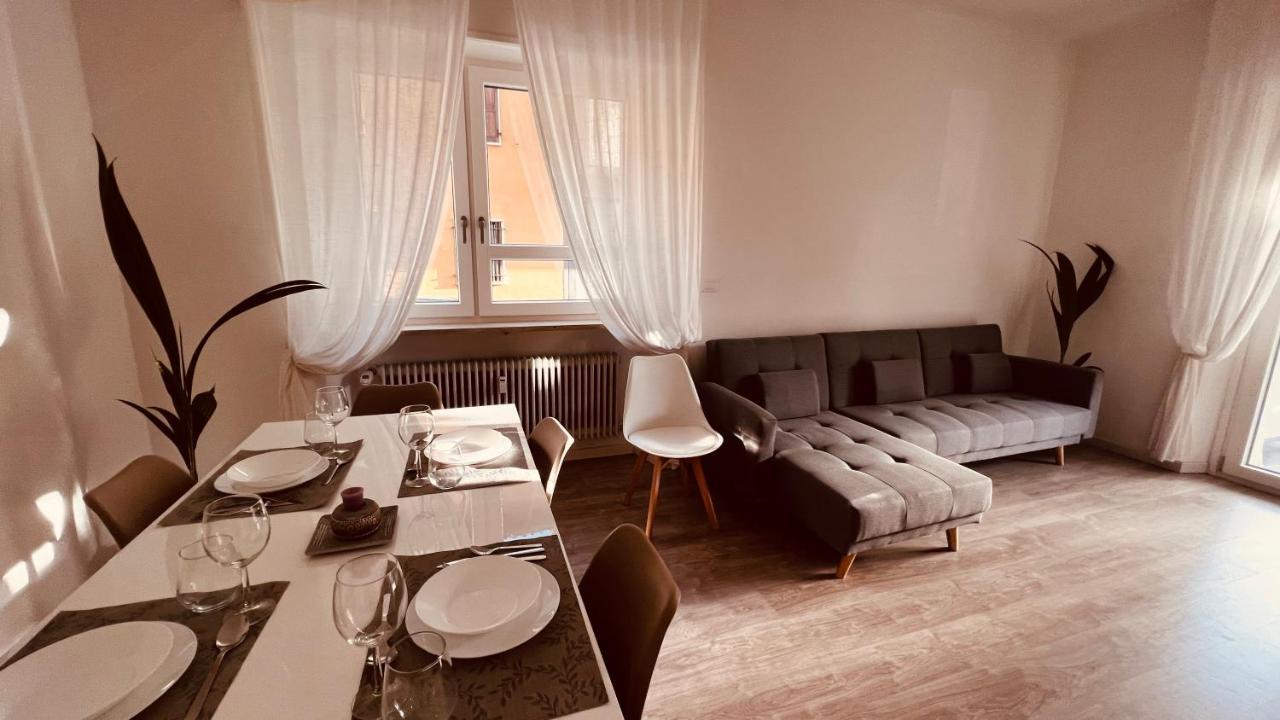 White House Lounge Supreme Apartment 乌迪内 外观 照片